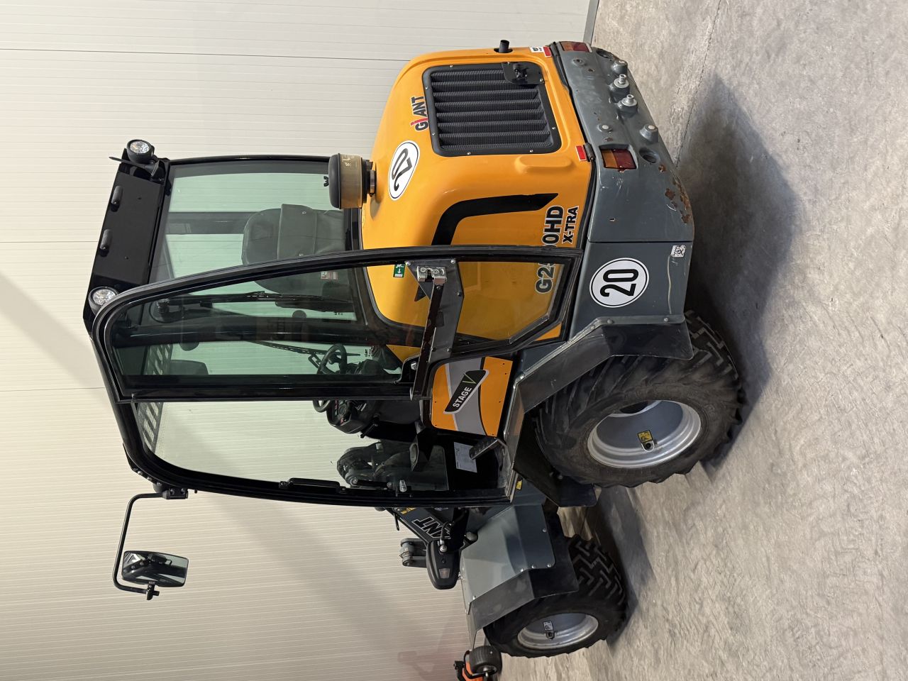 Giant g2500extra HD ( pro inching )