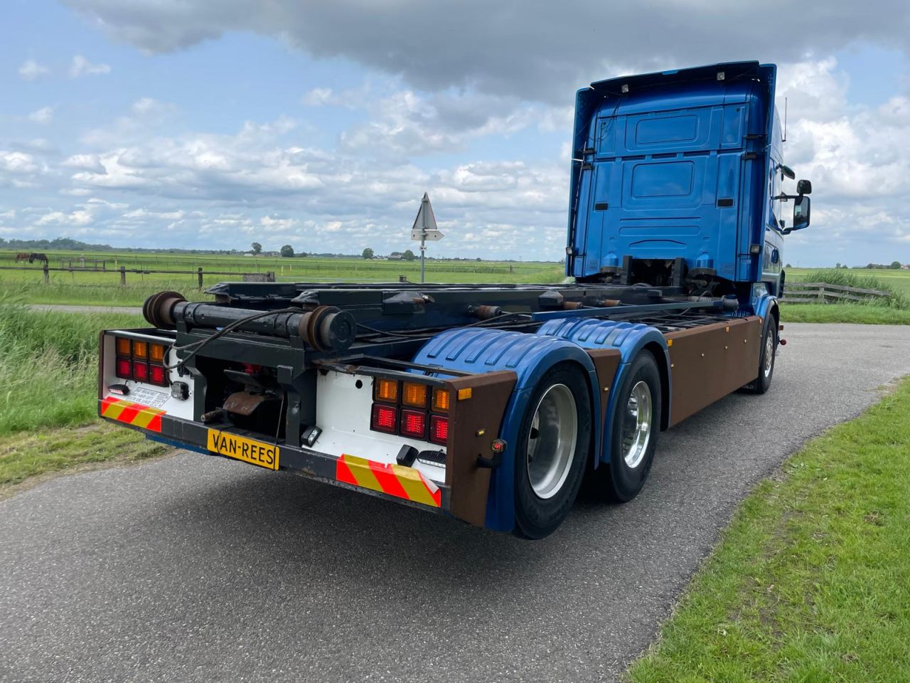 Scania R620 container auto V8 handgeschakeld