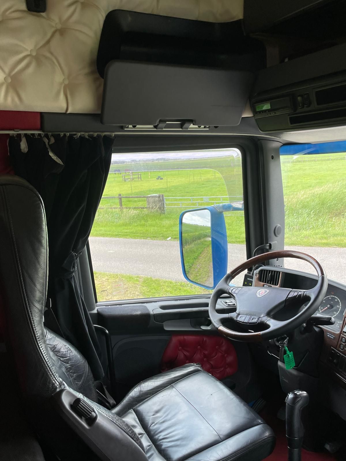 Scania R620 container auto V8 handgeschakeld