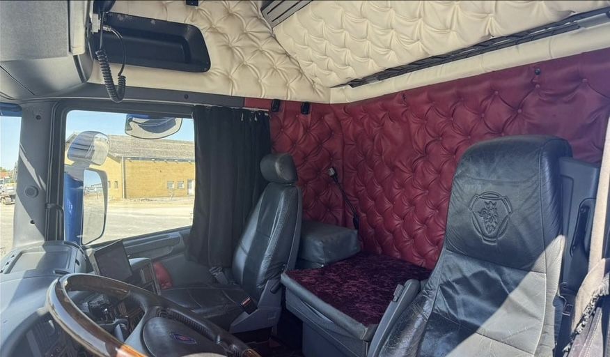 Scania R620 container auto V8 handgeschakeld