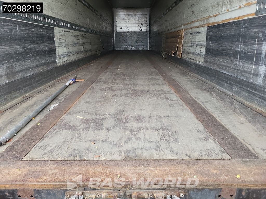 Kögel S24-2 SP24 3 axles Tail gate