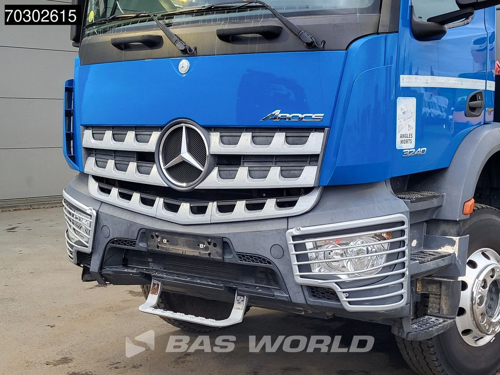 Mercedes Arocs 3240 8X4 Liebherr 9m3 Mixer Full Spring Euro 6