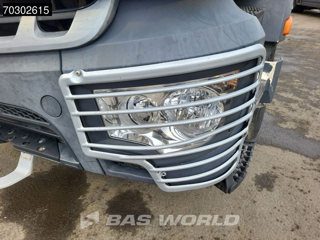 Mercedes Arocs 3240 8X4 Liebherr 9m3 Mixer Full Spring Euro 6