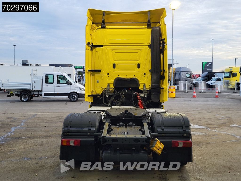 Mercedes Actros 1833 4X2 StreamSpace 80% Tyres 2xTanks Full-Air