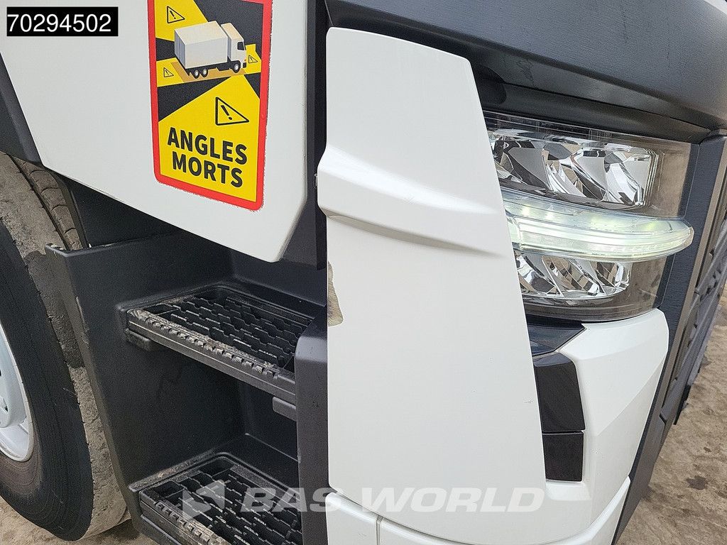 Renault T T 440 4X2 HIGH 2x Tanks