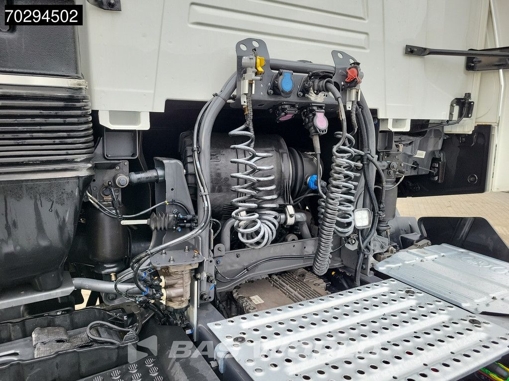 Renault T T 440 4X2 HIGH 2x Tanks