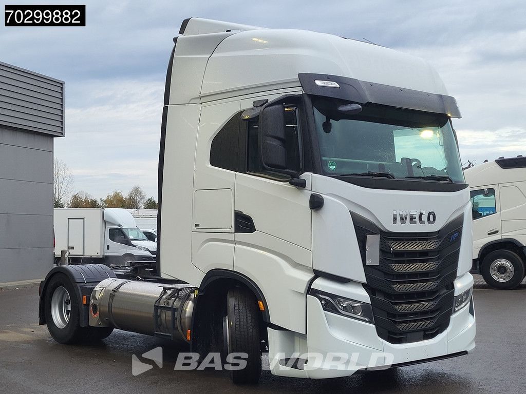 Iveco S-Way 460 4X2 LNG! Retarder 2x Tanks Standklima