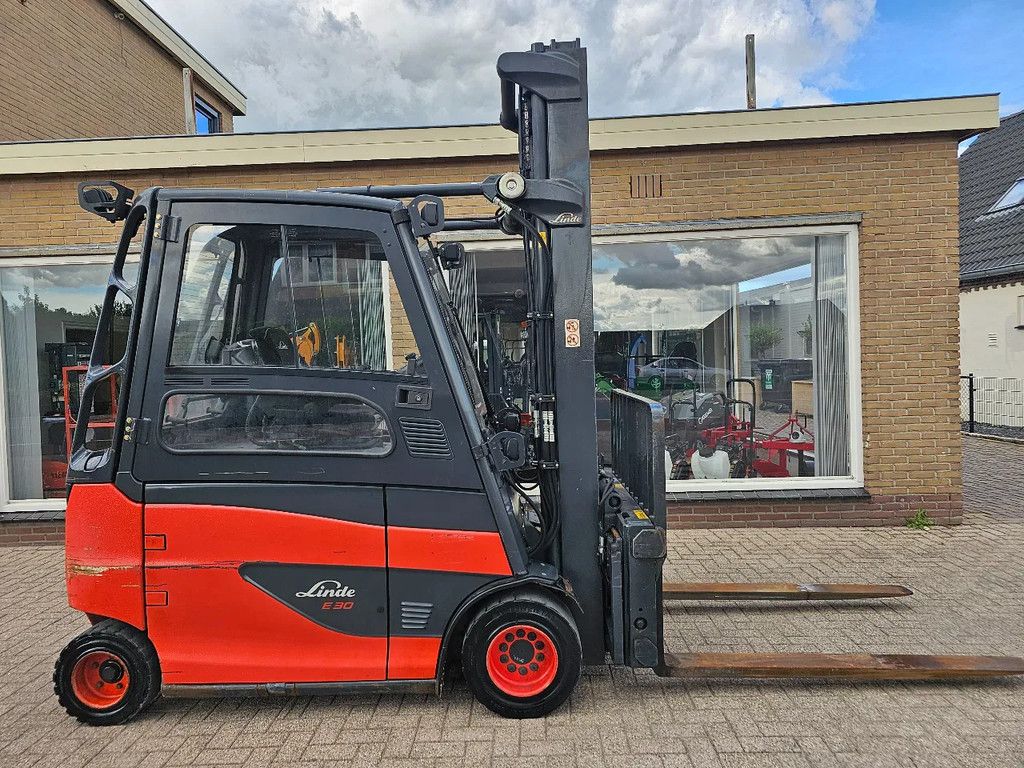 Linde E30 elektrische heftruck vorkheftruck