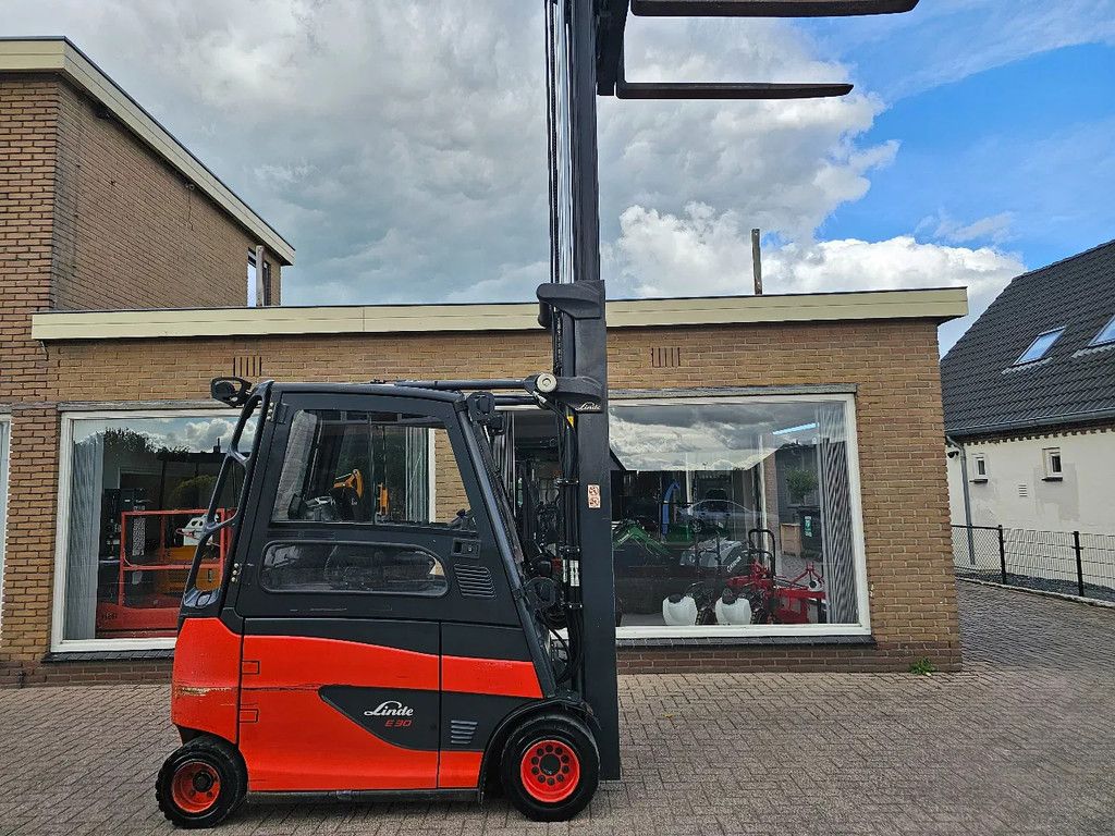 Linde E30 elektrische heftruck vorkheftruck