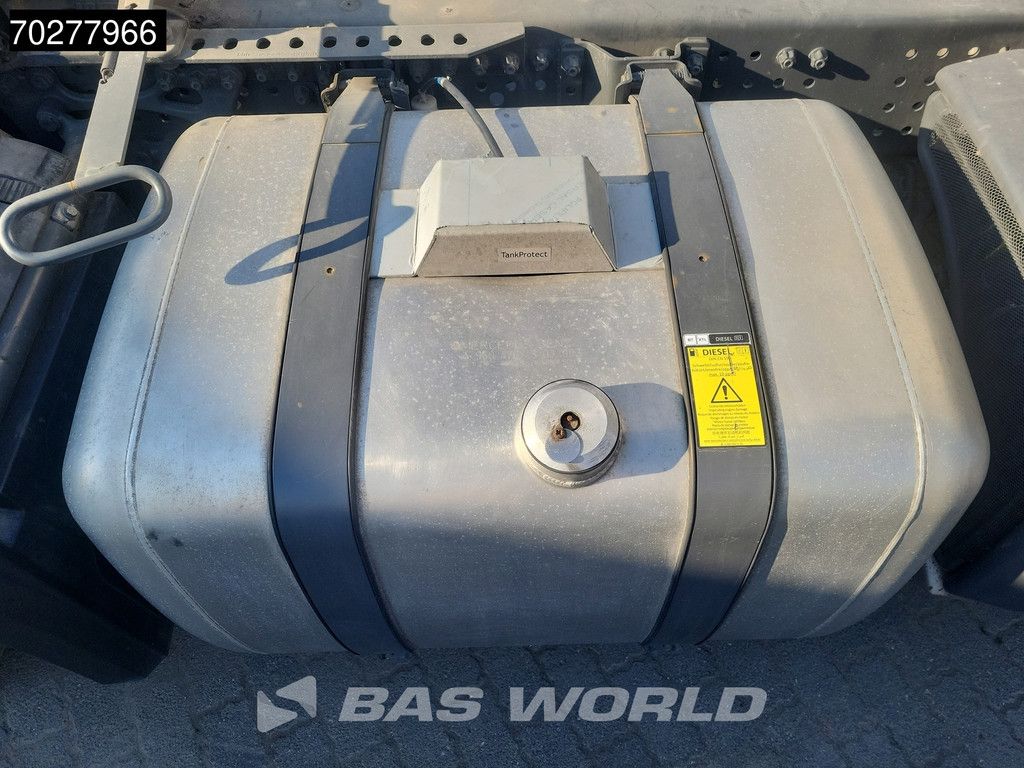 Mercedes Actros Actros 1851 4X2 BigSpace 2x Tanks