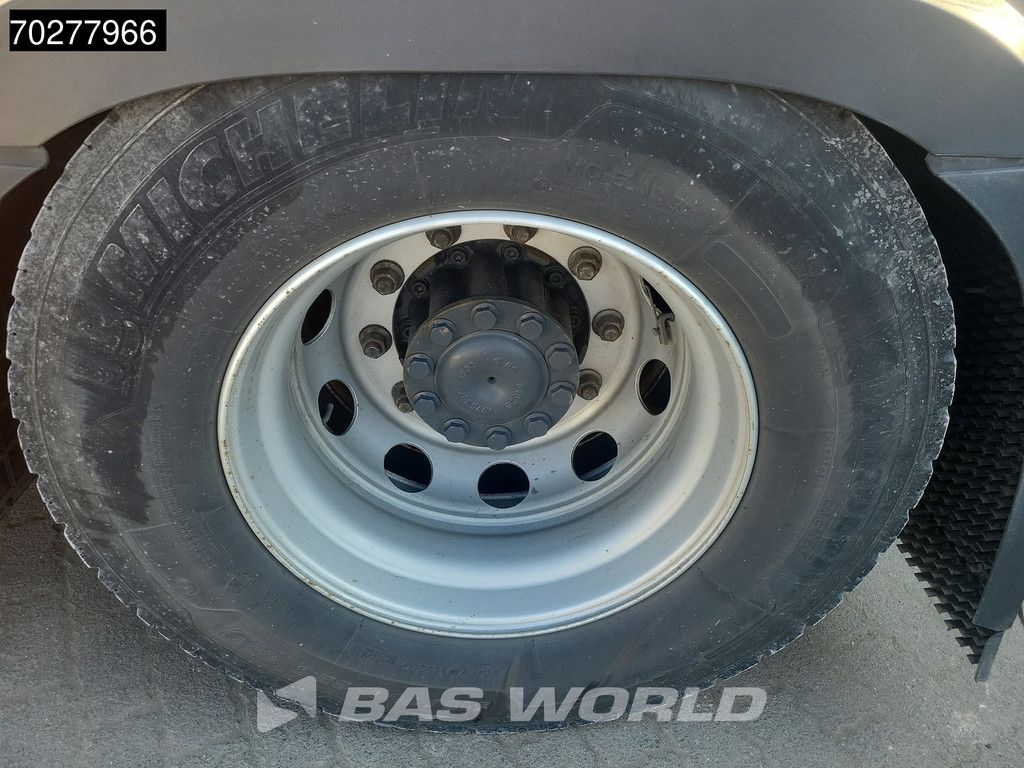 Mercedes Actros Actros 1851 4X2 BigSpace 2x Tanks