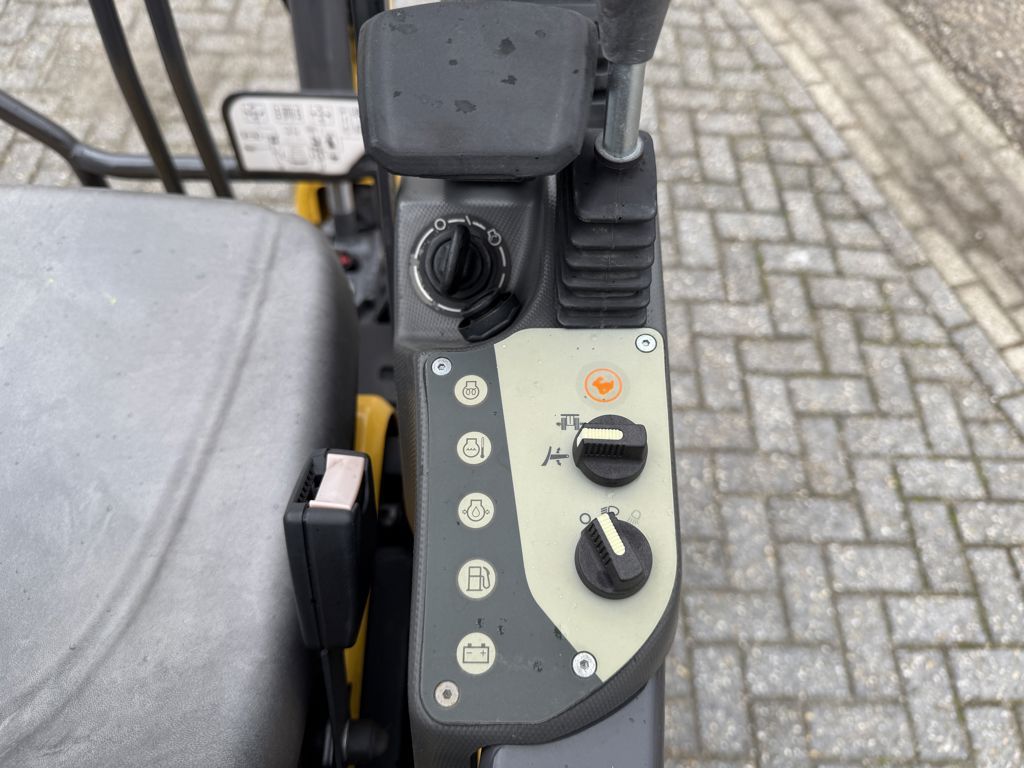 New Holland E14D Minigraver Nieuw (Overjarig)