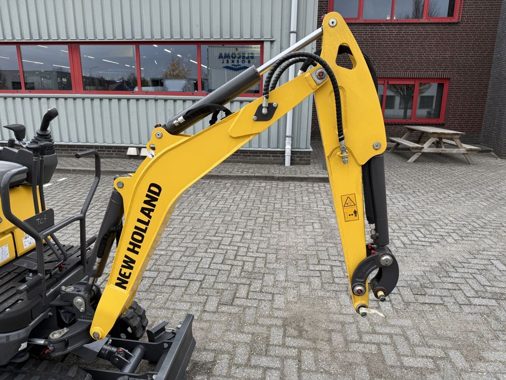 New Holland E14D Minigraver Nieuw (Overjarig)