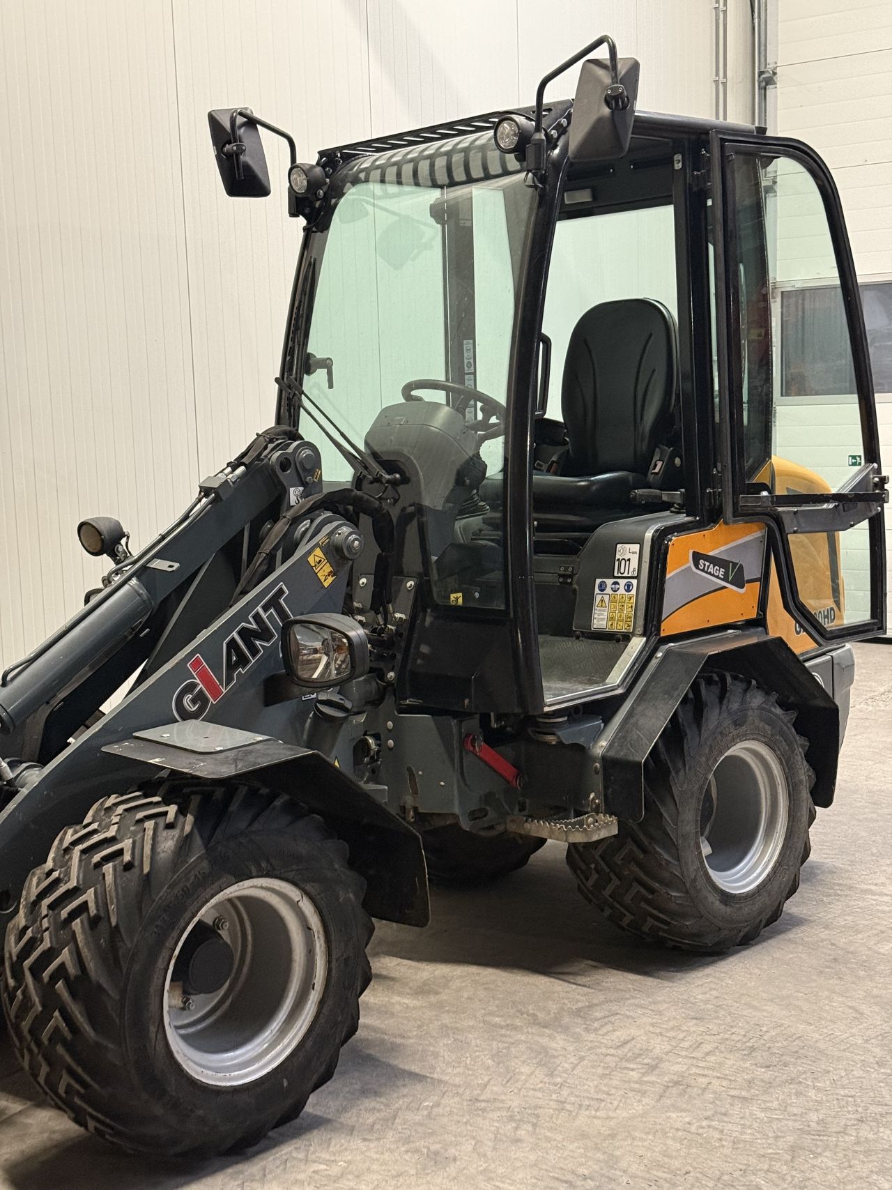 Giant g2500extra HD ( pro inching )