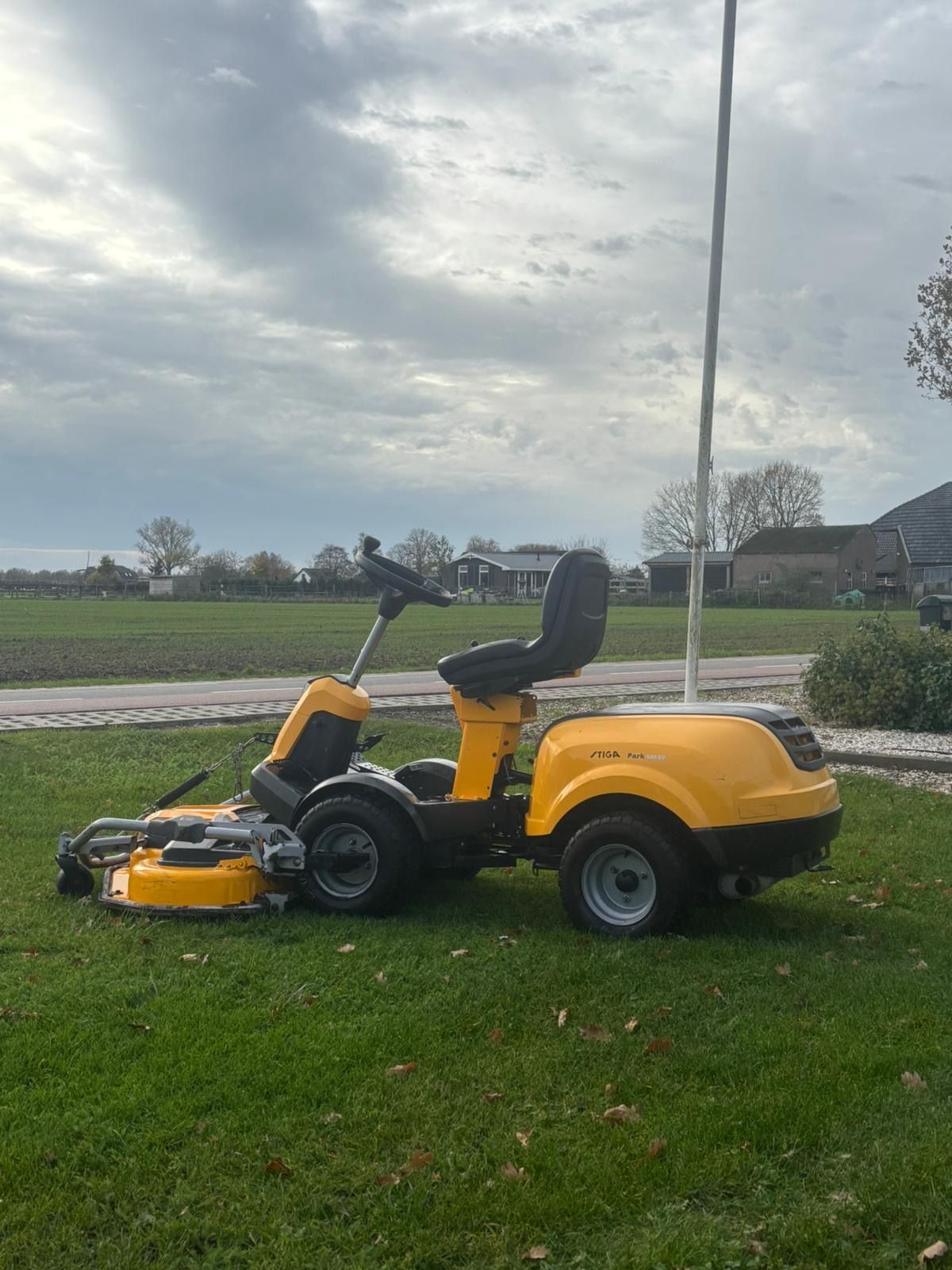 Stiga park diesel 125 cm maaidek