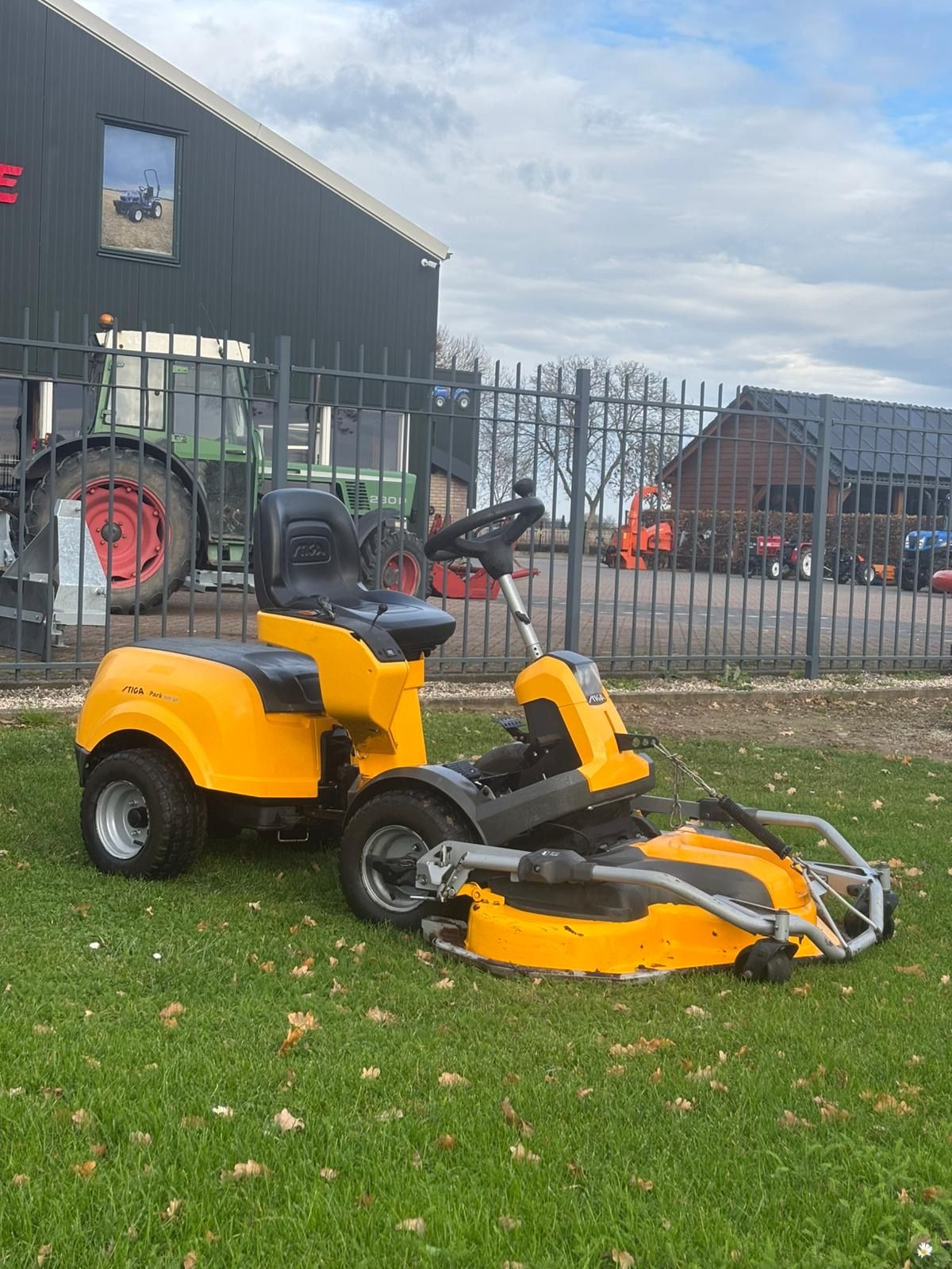 Stiga park diesel 125 cm maaidek