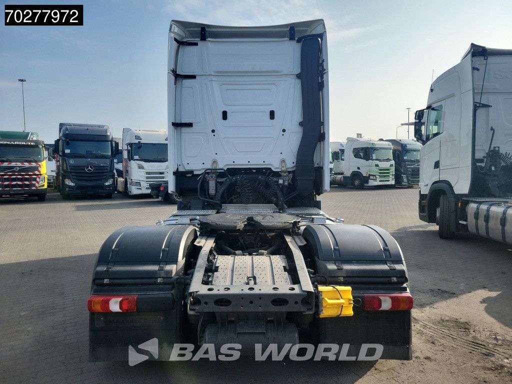 Mercedes Actros Actros 1851 4X2 BigSpace 2x Tanks