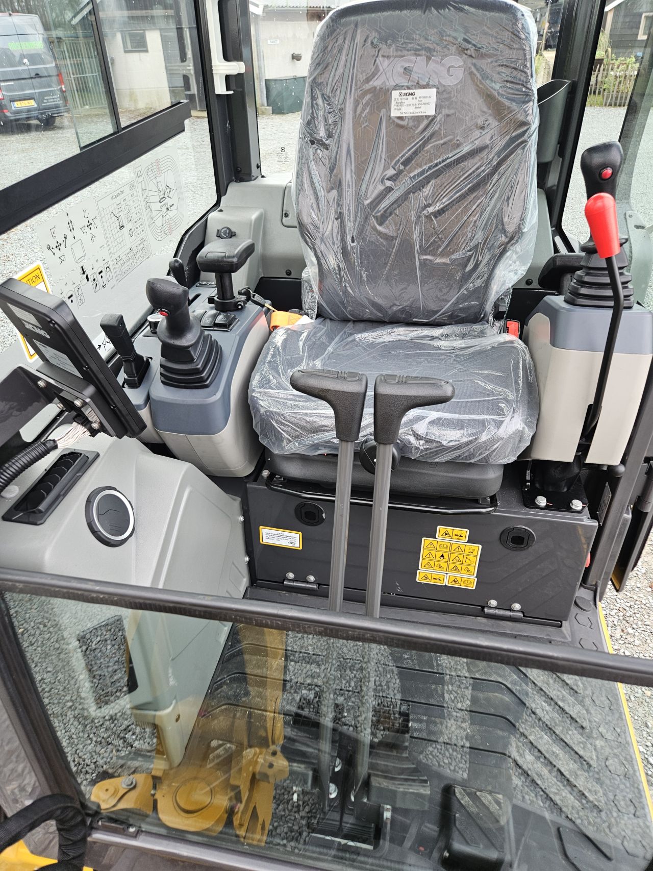 Minigraver 2,7 T nieuwste model!!