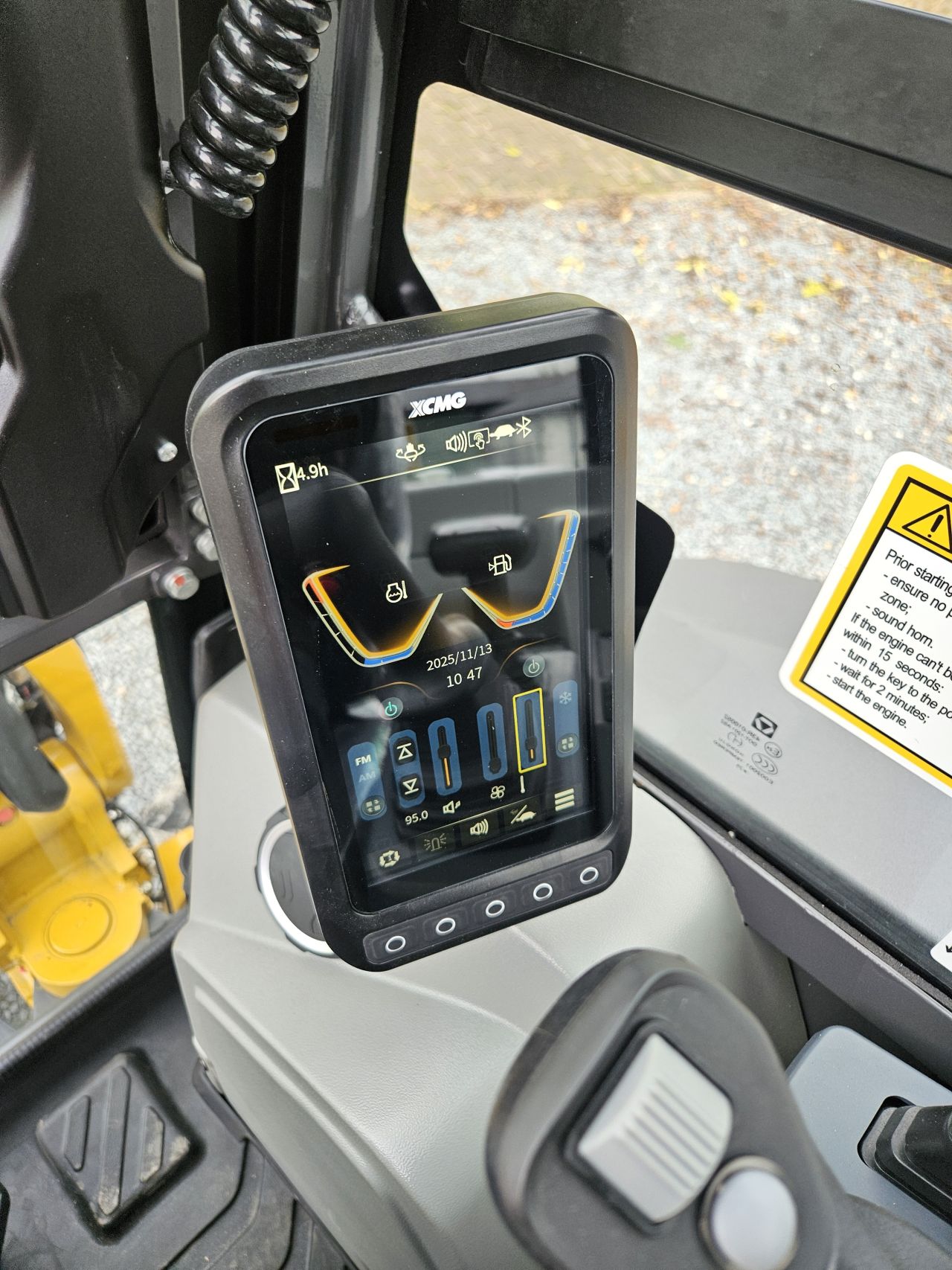 Minigraver 2,7 T nieuwste model!!