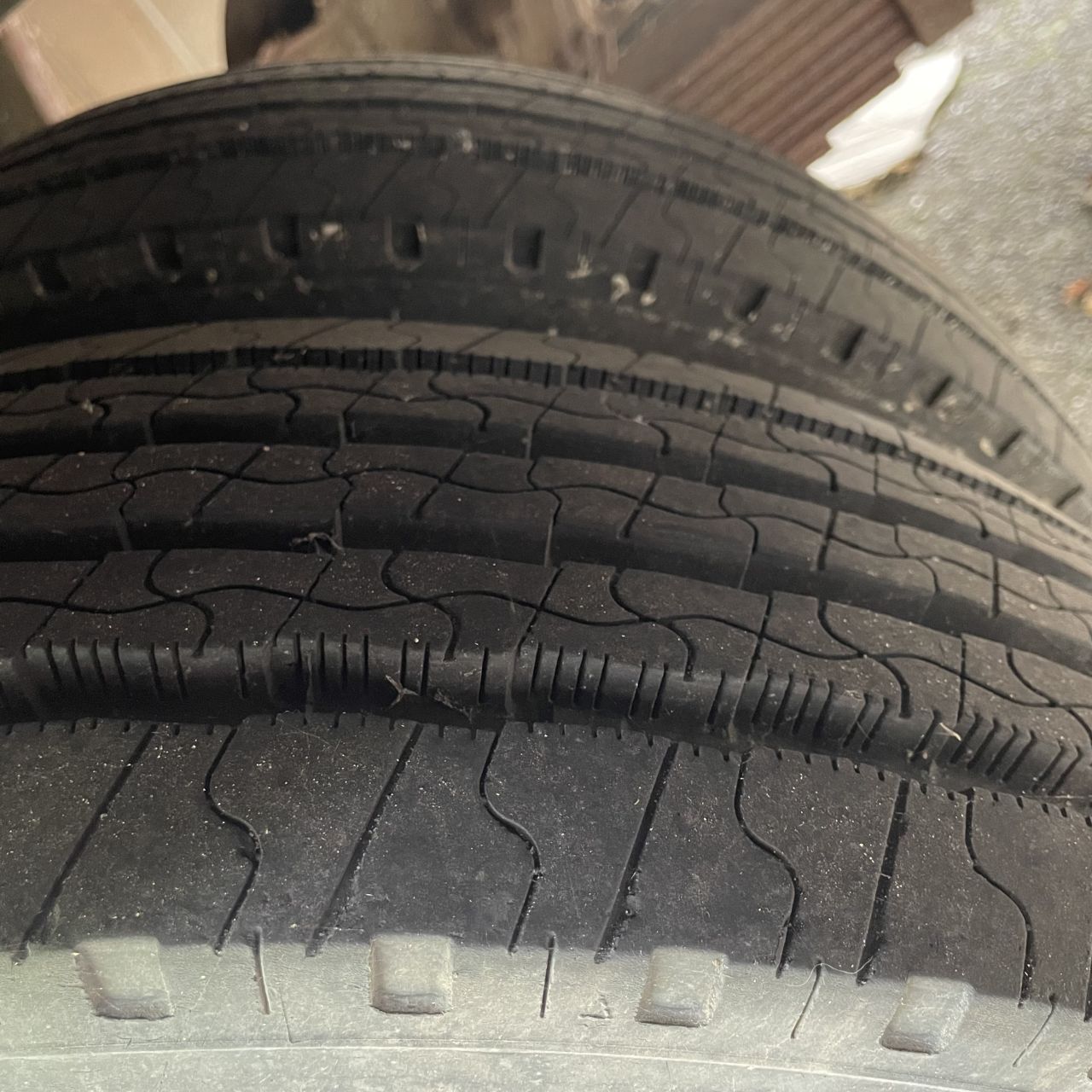 Combi woonwagen met hydraulisch uitschuif. 12,5 lang.