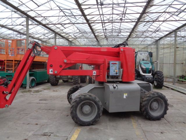 3x Haulotte hoogwerkers