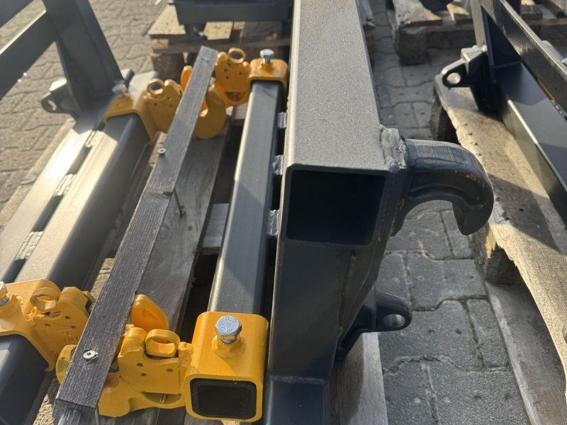 Euro auf Dreipunkt Adapter