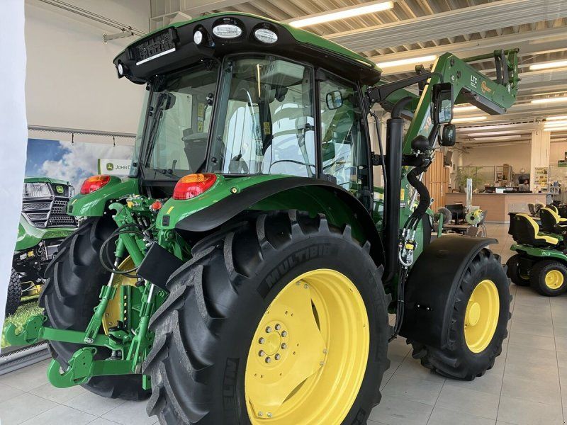 John Deere 5115R