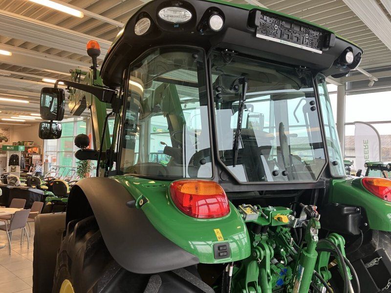 John Deere 5115R