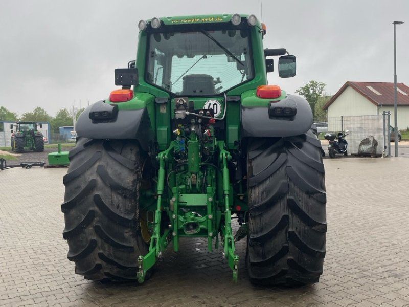 John Deere 7530