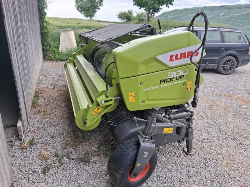 Claas Pick Up 300 Active Contour