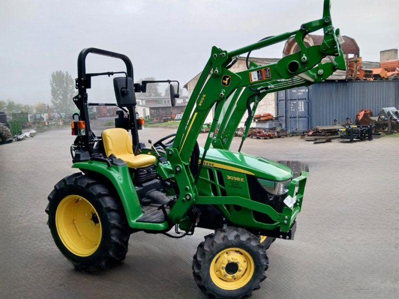 John Deere 3038E + FL