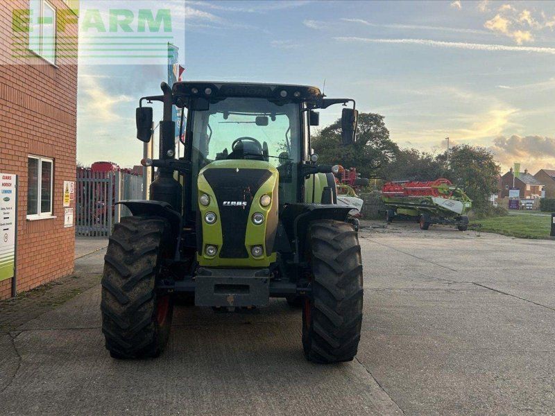 Claas ARION 630