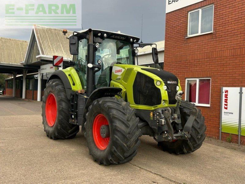 Claas AXION 830