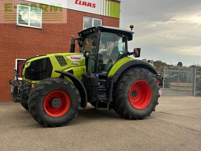 Claas AXION 830
