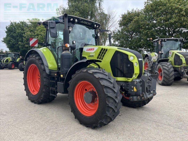 Claas ARION 660