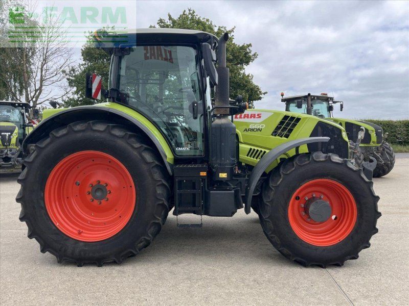 Claas ARION 660