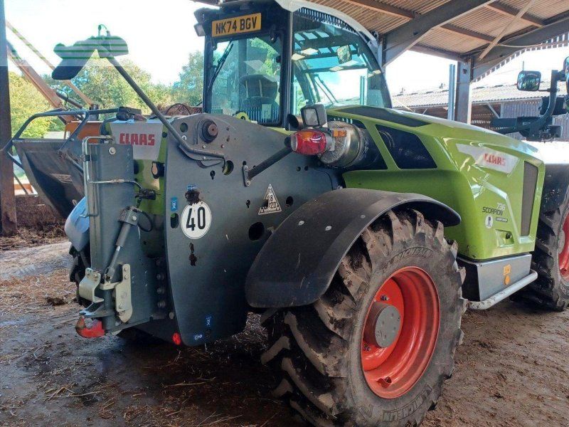 Claas SCORPION 736