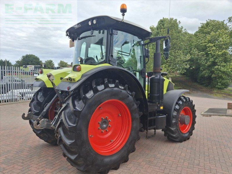Claas ARION 650
