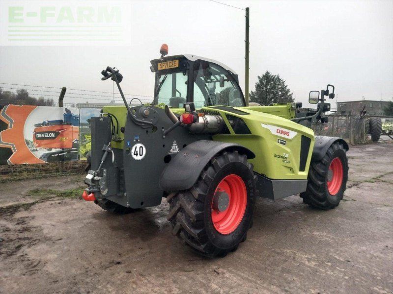 Claas SCORPION 736V