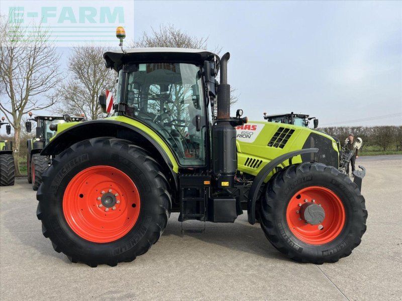Claas ARION 650