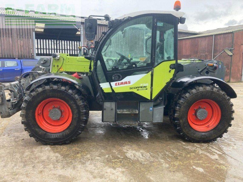 Claas SCORPION 736