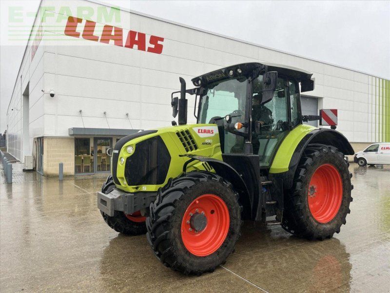 Claas ARION 530