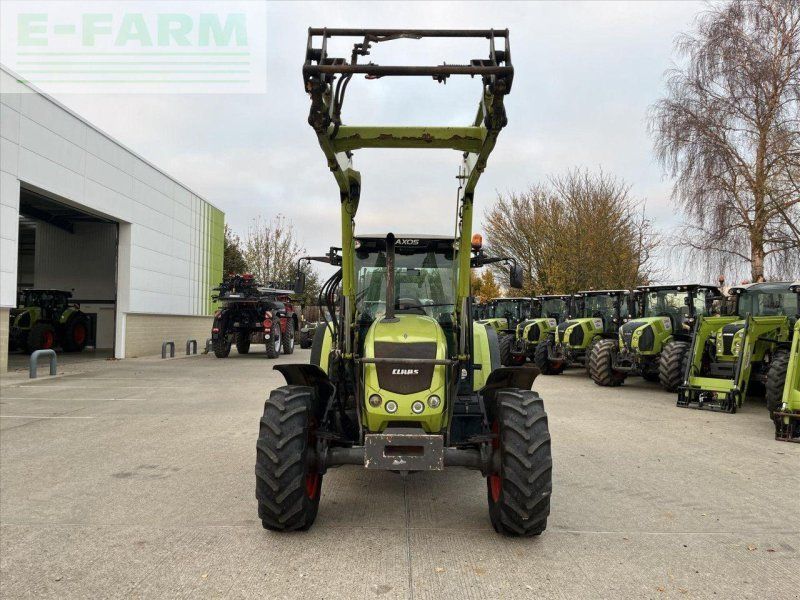 Claas AXOS 330