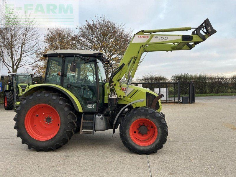 Claas AXOS 330