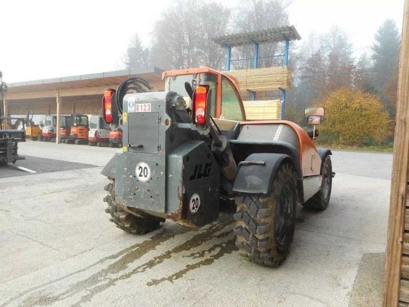 JLG 3513 ( 3,5t 13m ) niveauausgleich