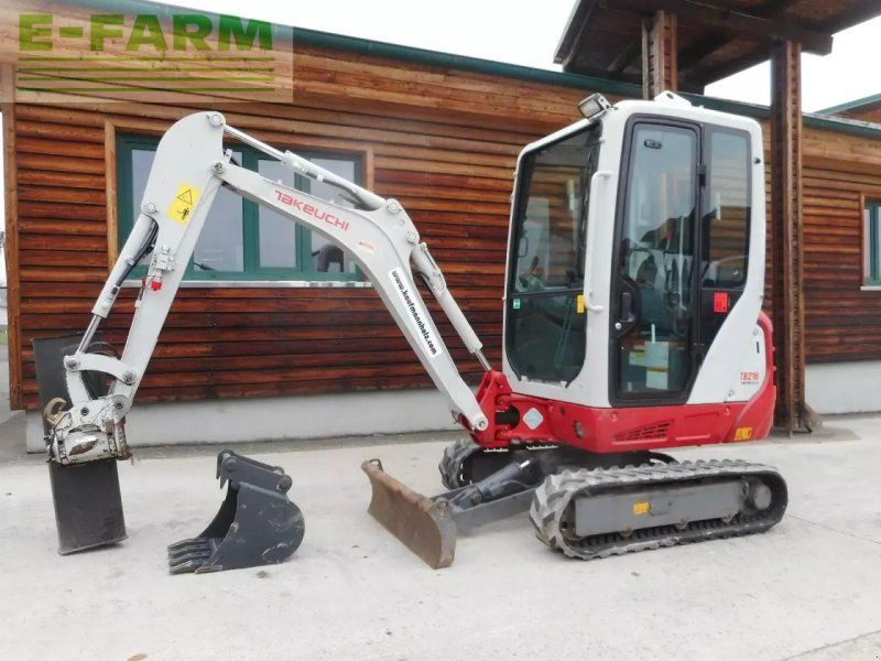 Takeuchi tb 216 ( 1.865kg ) powertilt + hydr. schnellwech