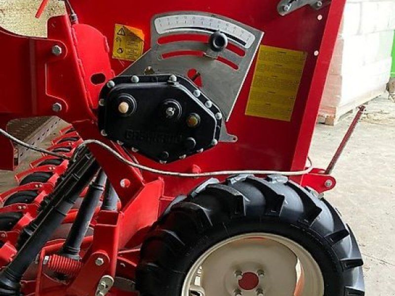 Gaspardo Nina 300-25