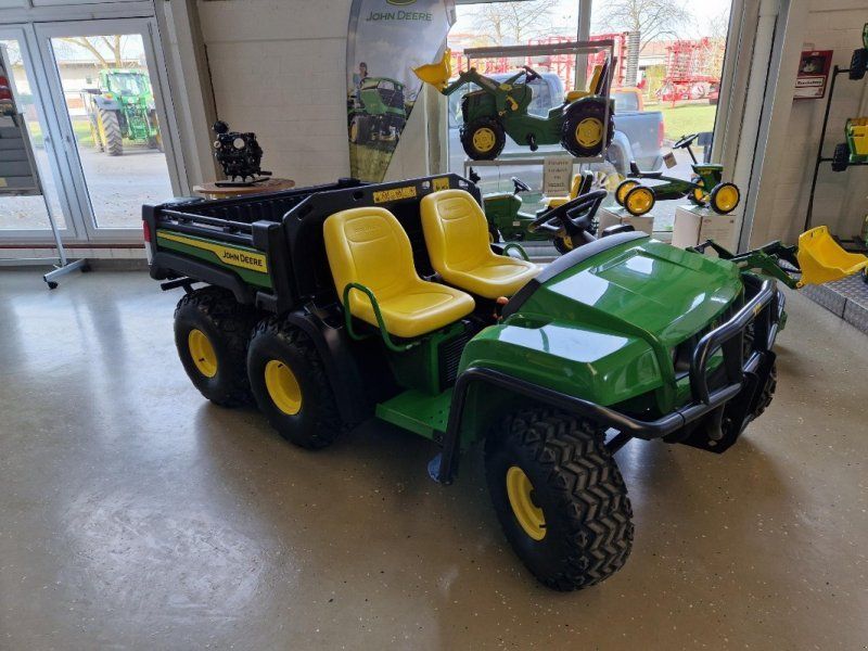 John Deere Gator TH 6X4 D