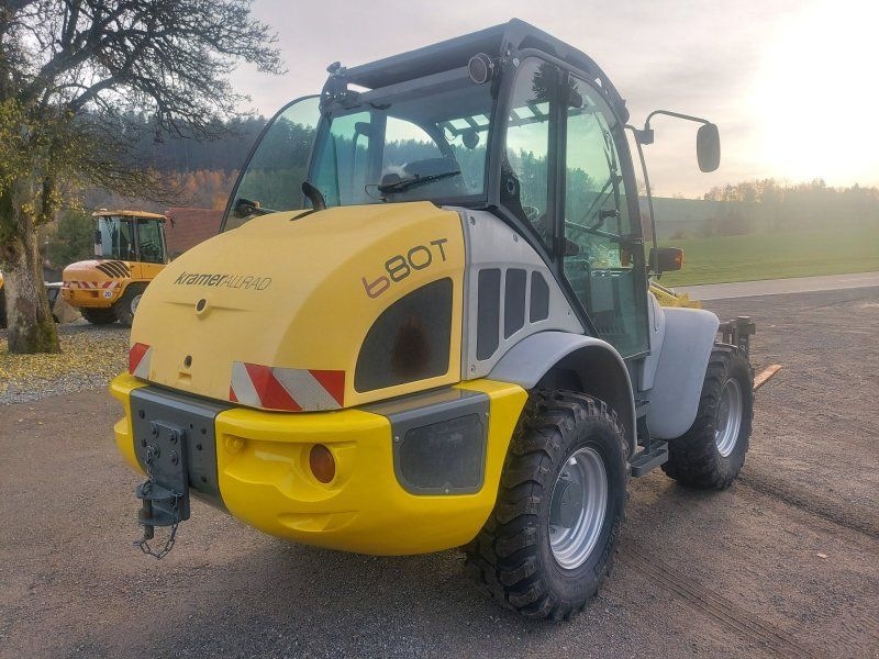 Kramer 680 Telesk mit neuen Breitreifen