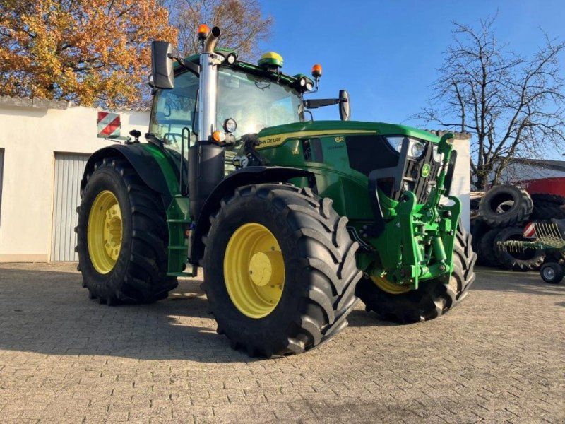 John Deere 6R 185